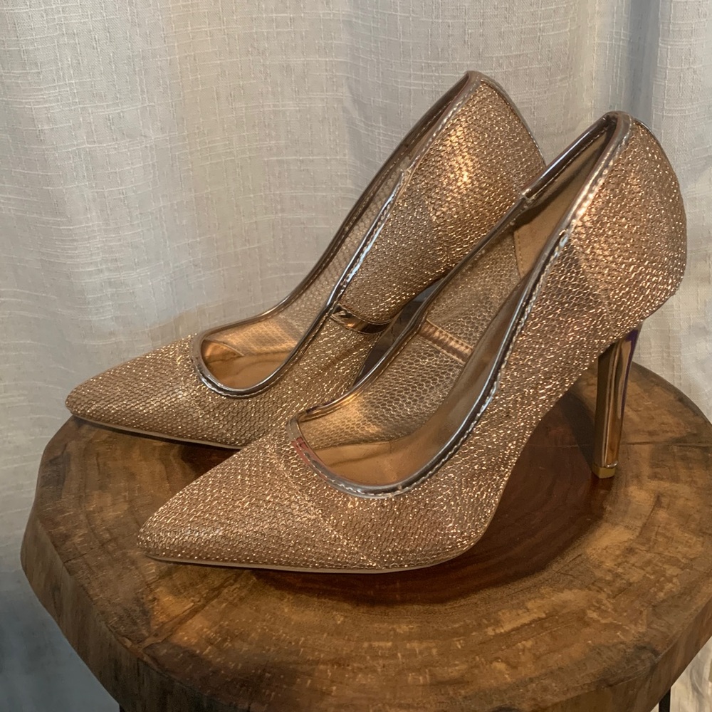 Charlotte Russe Rose Gold shimmery High heels sz 9 - Picture 2 of 9